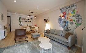 Apollo Apartment By Holistay