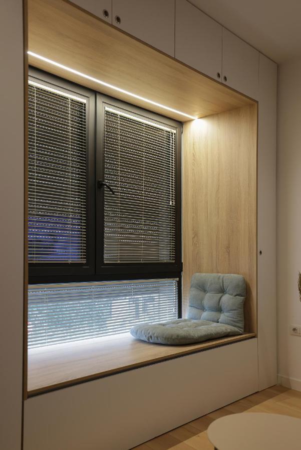 Apollo Apartment By Holistay Tirana Esterno foto